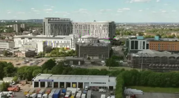 A graphic showing the increased risk of bowel cancer from daily processed meat consumption.
