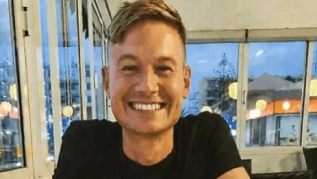 Frog poison detox trend claims life of Briton A ceremony room with candles and ritual objects used for a Kambo cleansing ritual.
