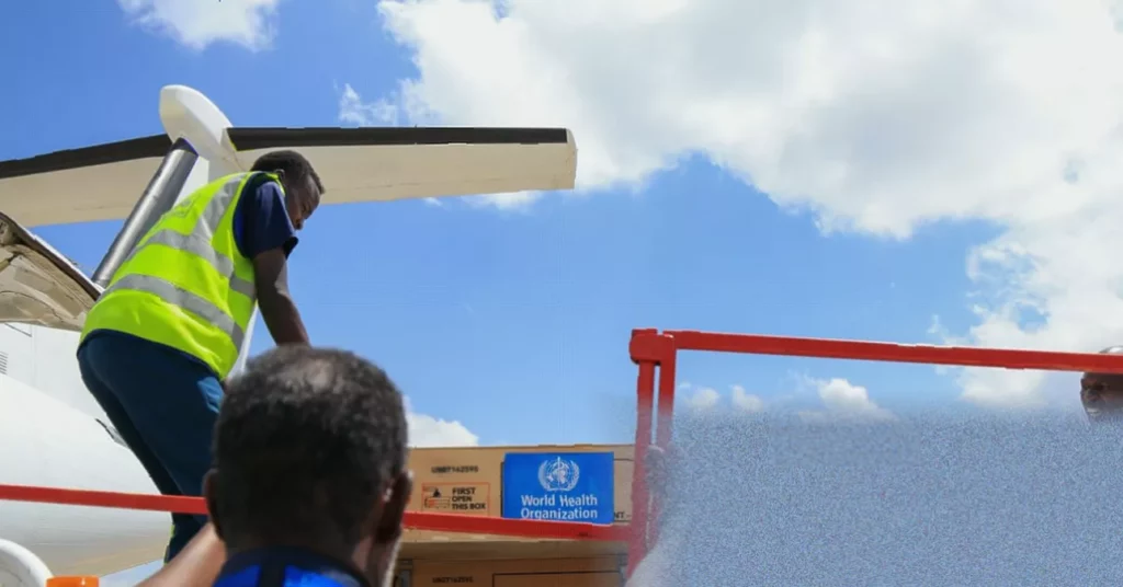US erecting Ebola quarantine centre in Kenya for Americans amid outbreak Construction of a prefabricated medical unit at a Kenyan air base for Ebola quarantine