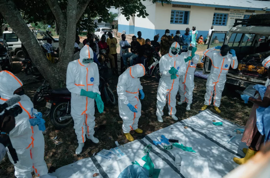 Ebola cases top 550 as US warns outbreak may rival worst ever Aerial view of a temporary Ebola treatment facility in Ituri province, surrounded by trees and dirt roads