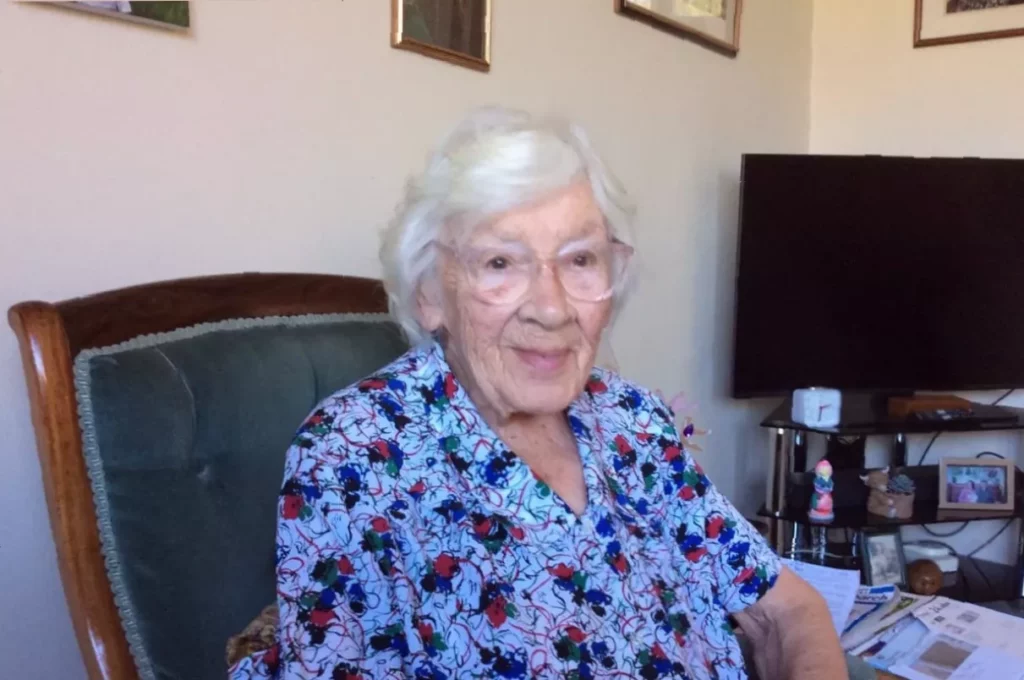 Great-grandmother receives UK-first treatment for tumour previously labelled incurable Robotic needle guidance system positioned near a patient's liver during electrochemotherapy