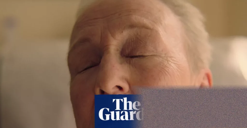 Kathleen Chalfant excels in understated, sensuous memory loss play Familiar Touch Elderly woman packing belongings in a cluttered kitchen before moving to a retirement home